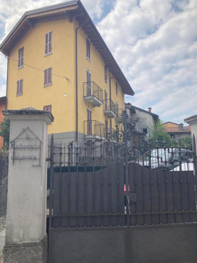 Residenza Silvana Apt A Cielo On The Ground Floor With Parking Verbania Eksteriør billede